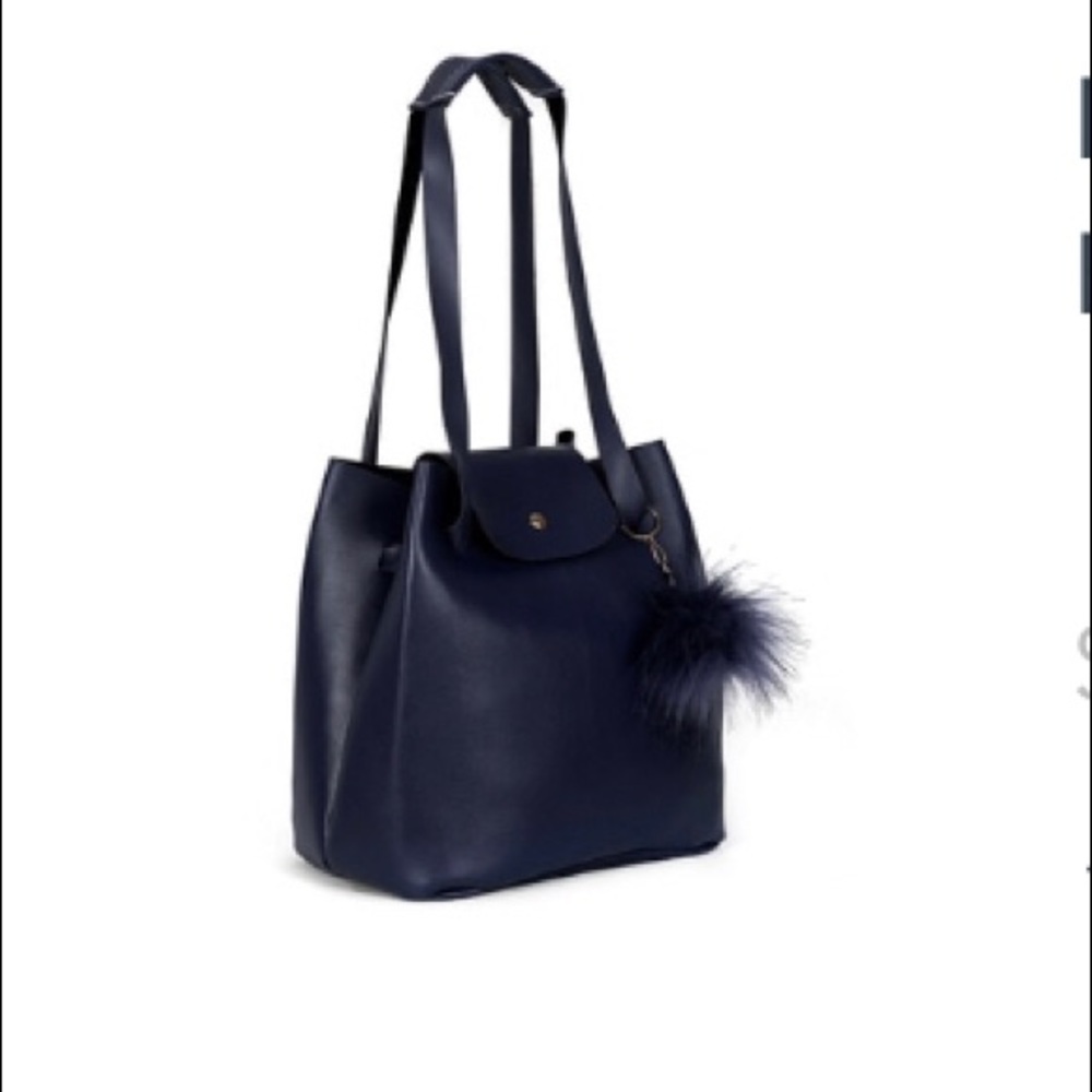 Shoulder bag